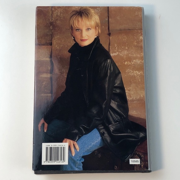 Lot of three books by various authors. - Picture 9 of 12